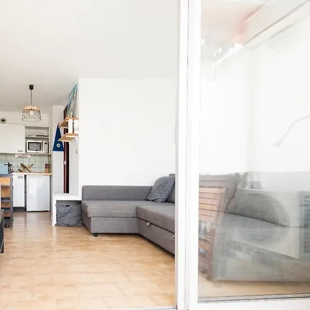 Studio Close To The Motte
